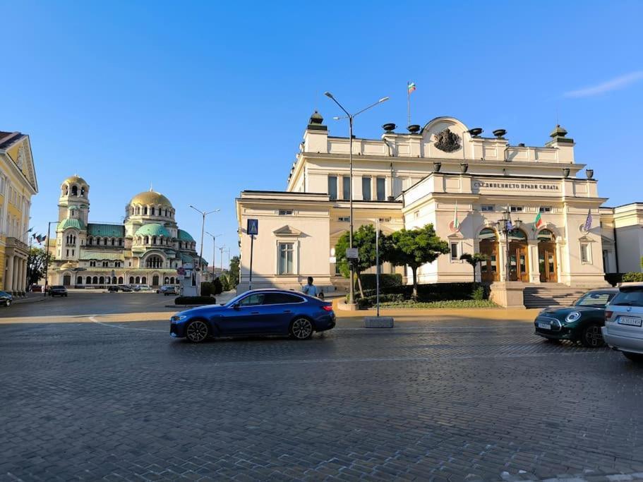 Modern Design 1 Bdrm, 4 Guests, Top Cente, Near Parliament, Self Check-In Sofia Bagian luar foto