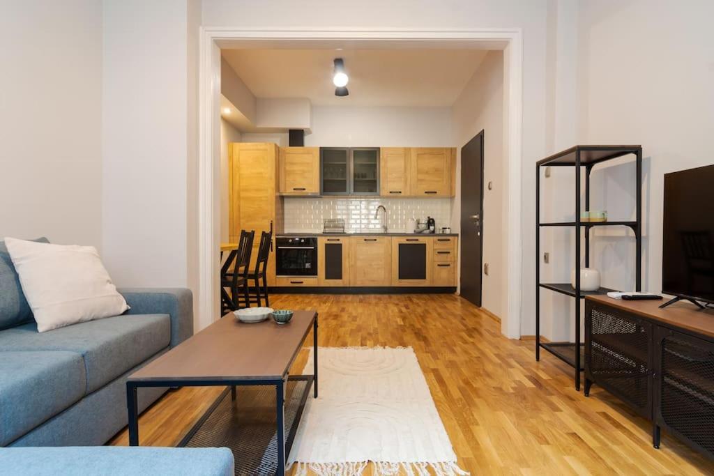 Modern Design 1 Bdrm, 4 Guests, Top Cente, Near Parliament, Self Check-In Sofia Bagian luar foto